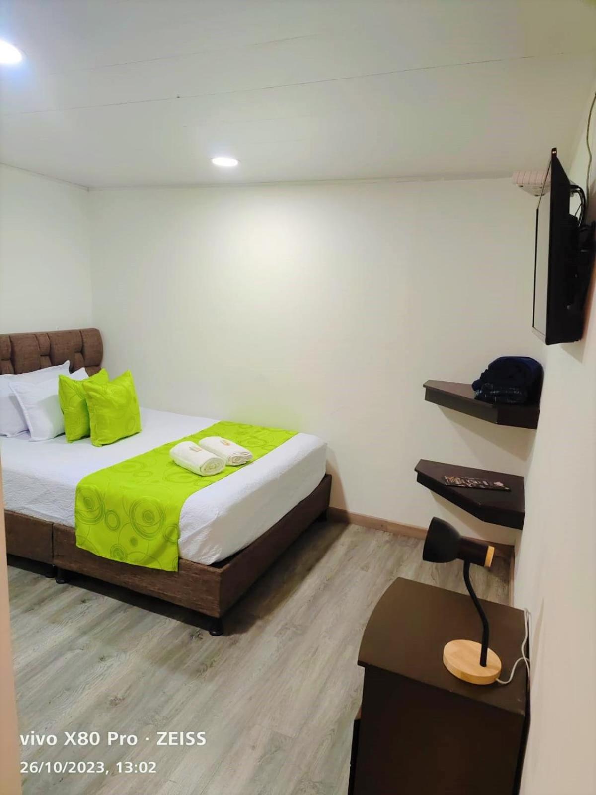 בוגוטה Hotel Kristal Ferial מראה חיצוני תמונה