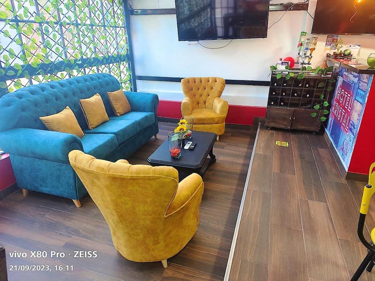 בוגוטה Hotel Kristal Ferial מראה חיצוני תמונה