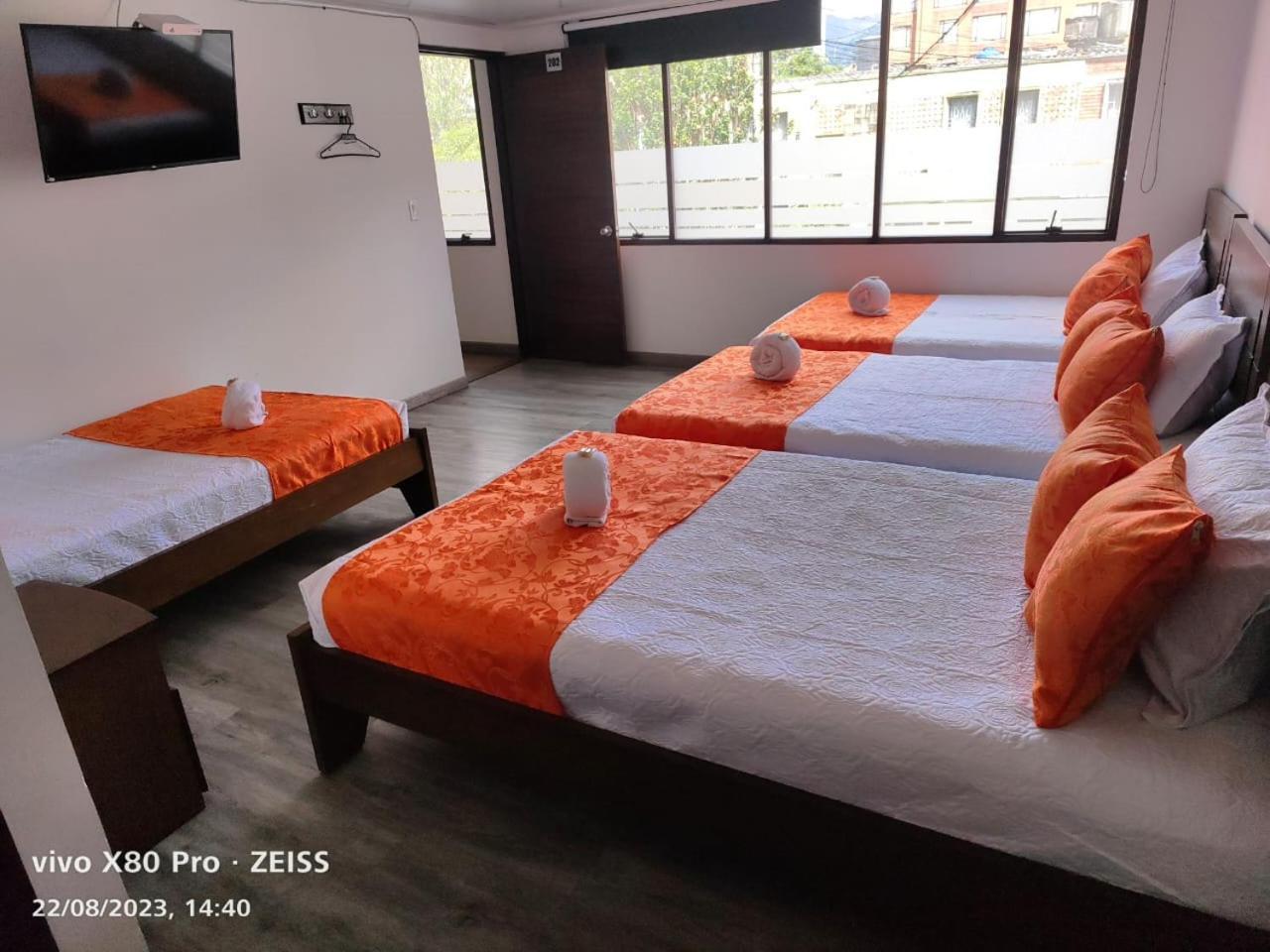 בוגוטה Hotel Kristal Ferial מראה חיצוני תמונה