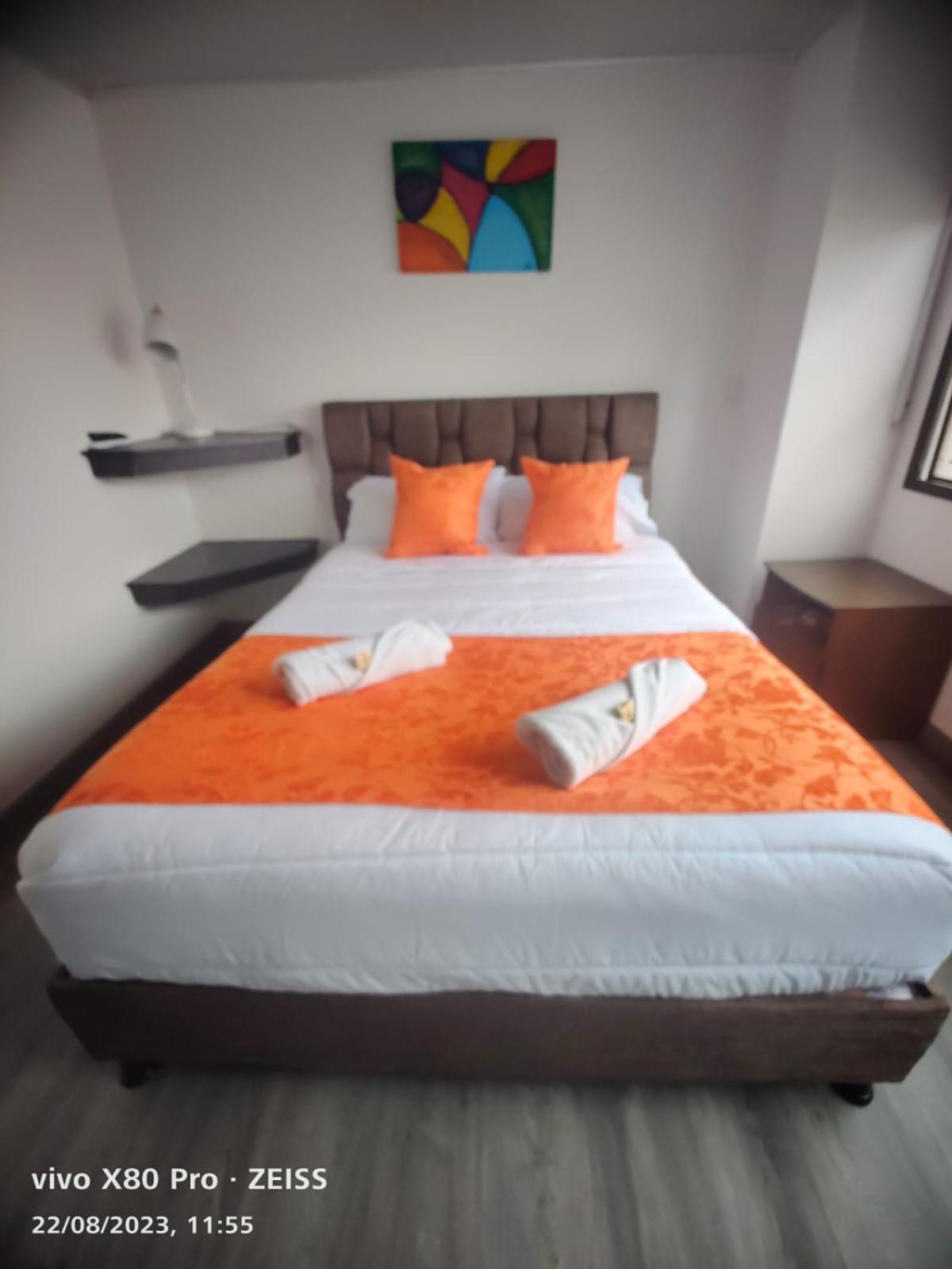 בוגוטה Hotel Kristal Ferial מראה חיצוני תמונה