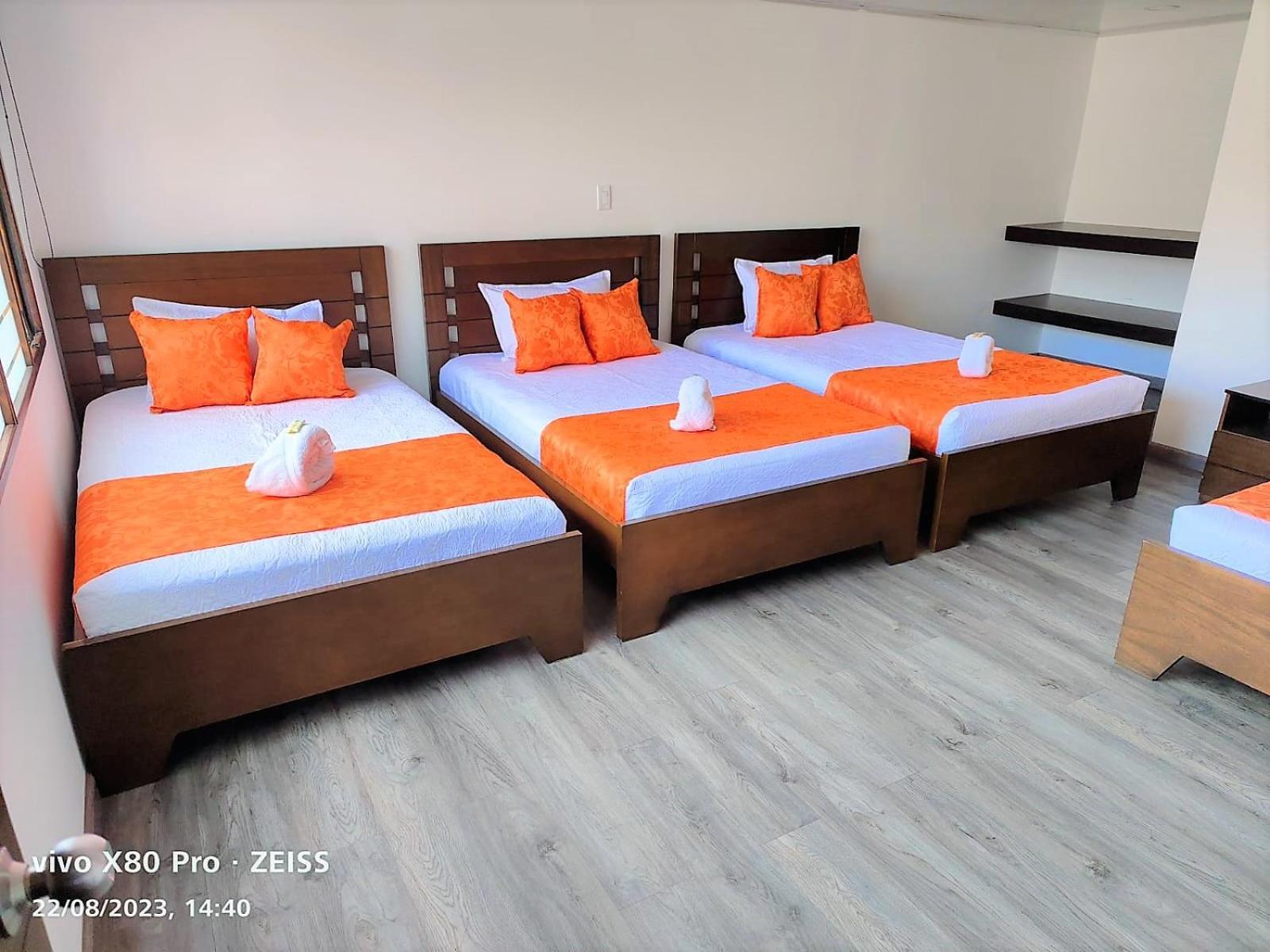 בוגוטה Hotel Kristal Ferial מראה חיצוני תמונה