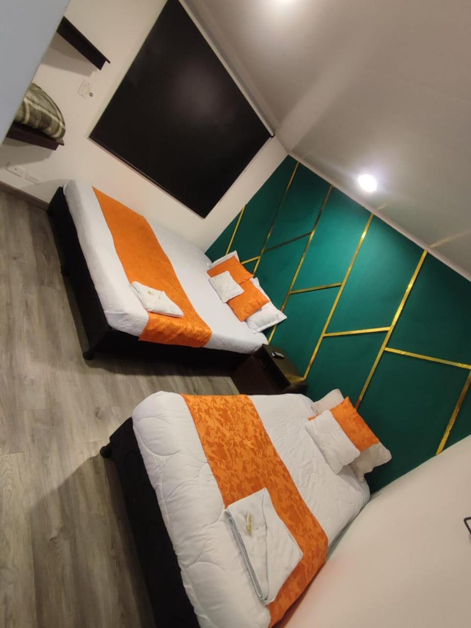 בוגוטה Hotel Kristal Ferial מראה חיצוני תמונה