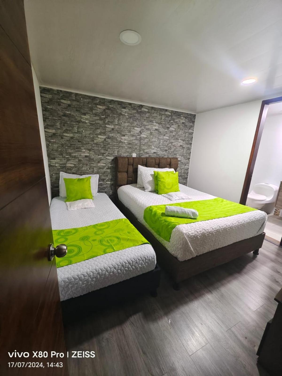 בוגוטה Hotel Kristal Ferial מראה חיצוני תמונה